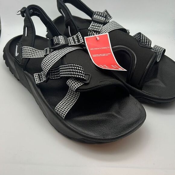 Nike Men\'s Oneonta Outdoor Sandal-NWT-Men 11‎